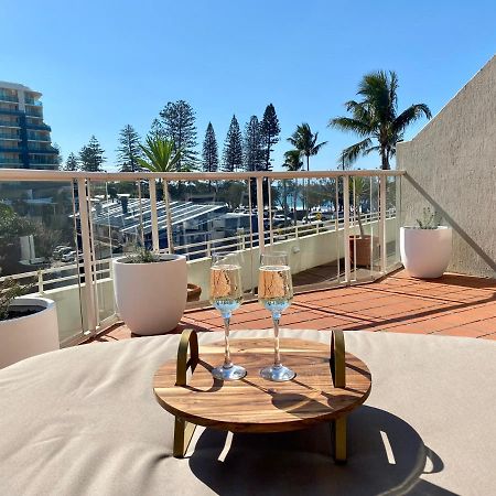 License To Chill • Couple'S Escape In Mooloolaba Lägenhet Exteriör bild